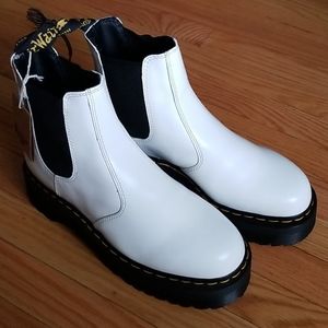 modern fiction irony chelsea boot